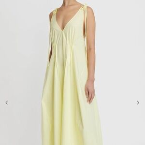 Lee Mathews Andy V Neck dress size 1